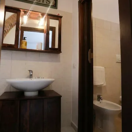 Happy Flat * Riparbella