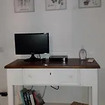 Happy Flat